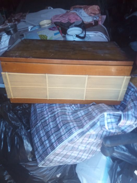 Продам магнитофон и радиоприемник