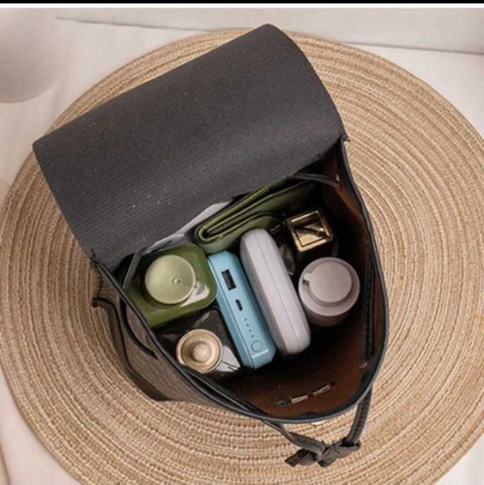 Дамска стилна раничка