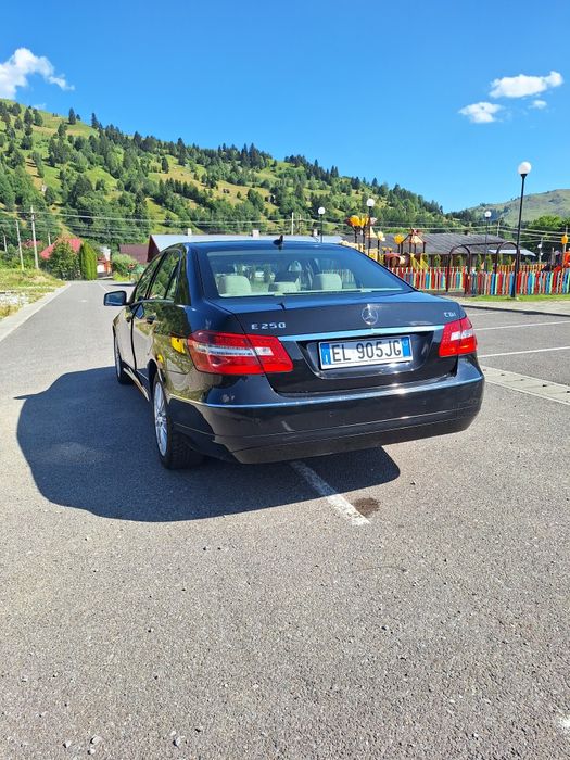 Mercedes E250d 2012