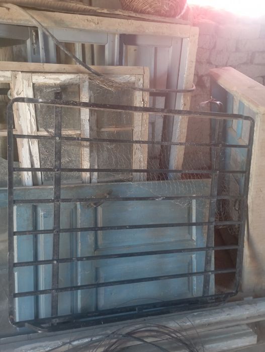 Kobalt bagajnik sotiladi yangiday