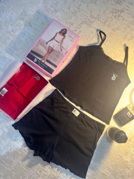 Stoc Set dama Victoria Secret