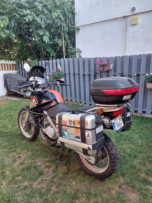 Vand BMW F 650 GS sau schimb cu Vstrom