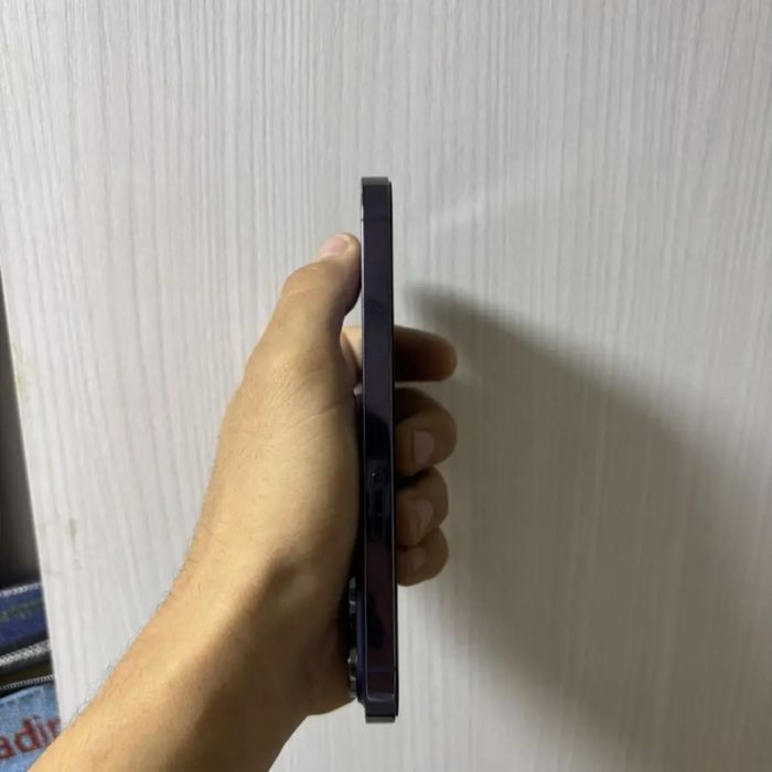 IPhone 14 Pro продается
