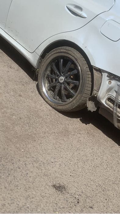Продается Lexus is250