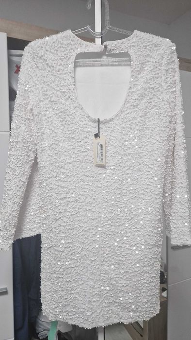 Бяла пайетена рокля Oasis