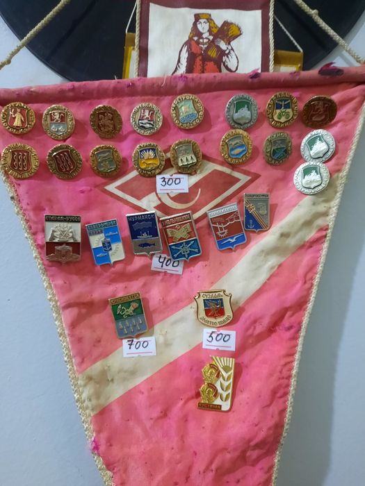 Значки разной тематики