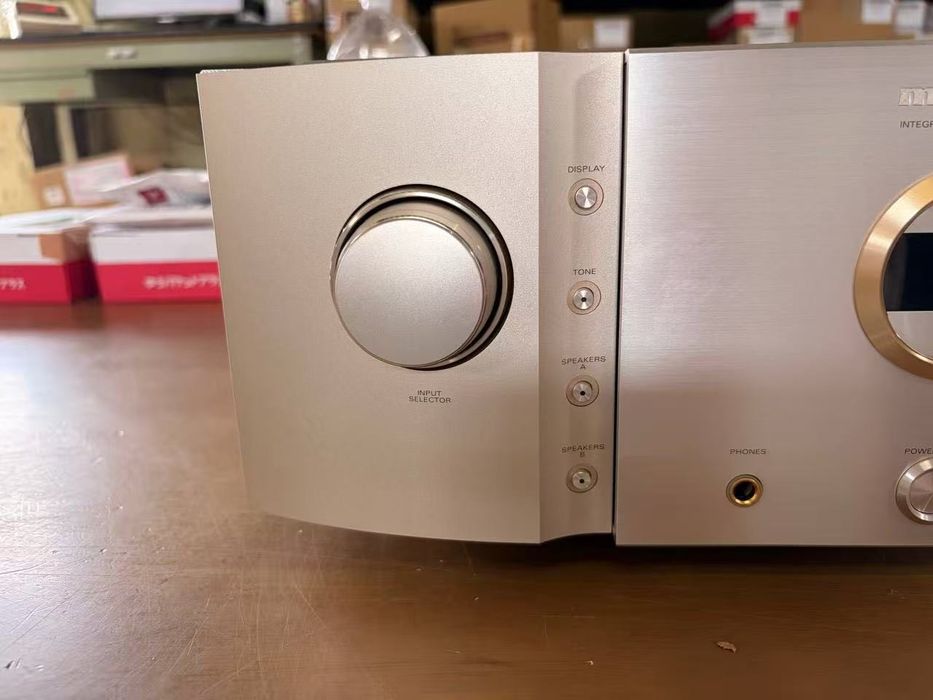 Интегральный усилитель Marantz PM-11S2