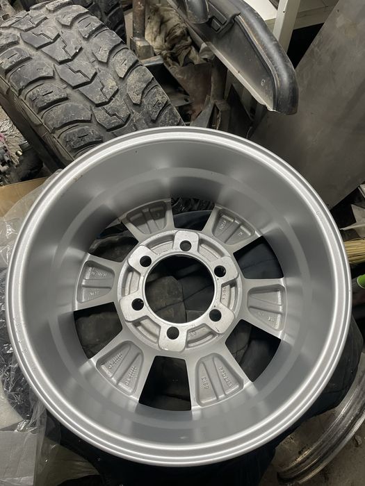 6.139,7 R16 Pajero Sport диски