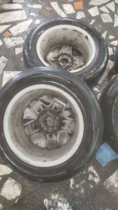 Резина на 15 летния