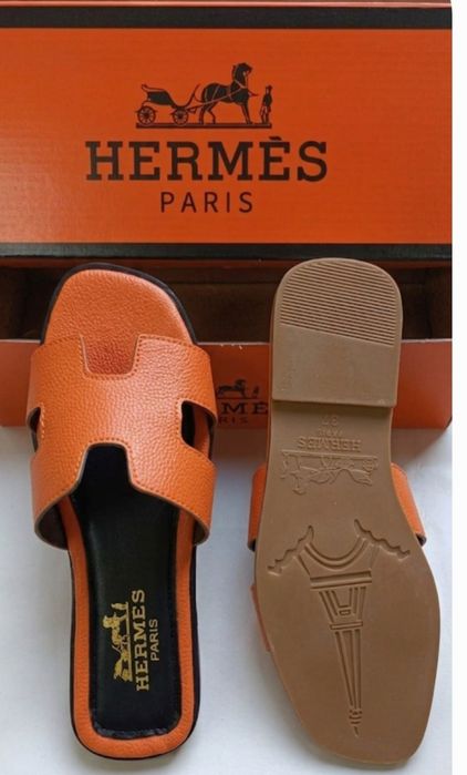 Papuci dama hermes
