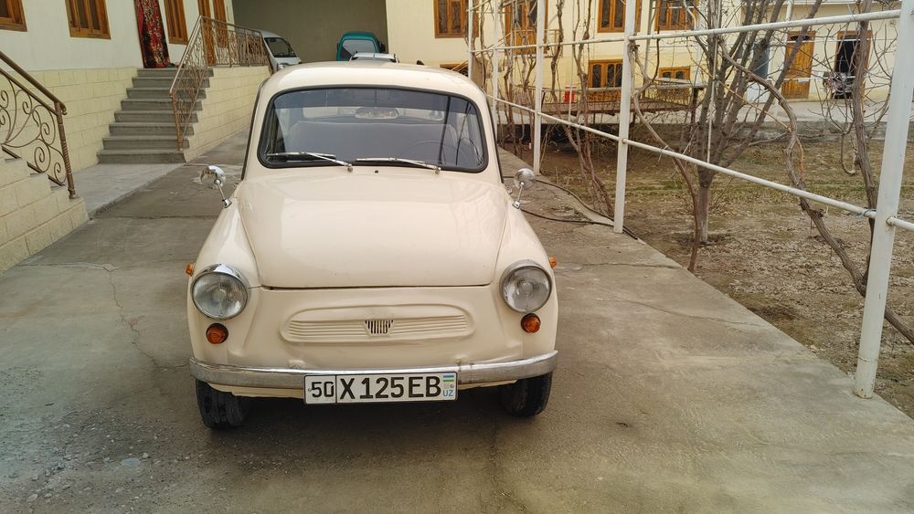 Автомобиль  ЗаЗ 965