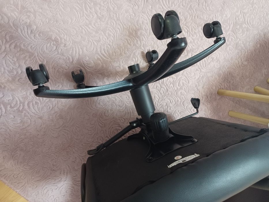 ОФИС СТОЛ с мемори пяна TAMDRUP