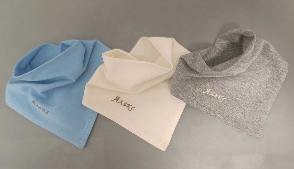 Персонализирани бебе лигавници – стил бандана, подарък  за бебе с име