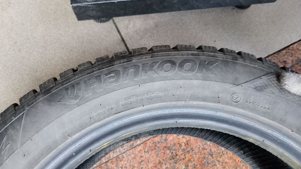 Шины зимние!!! Размер 205/55 R16