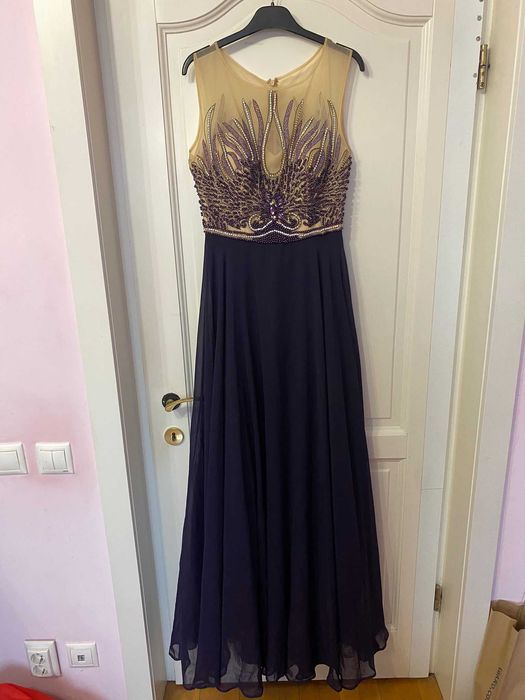 rochie mov lunga eleganta cu pietre