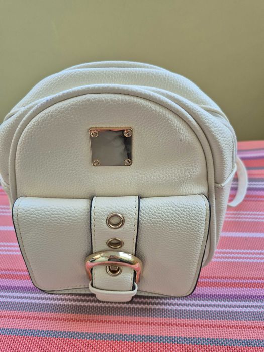 Poșetă de piele naturală