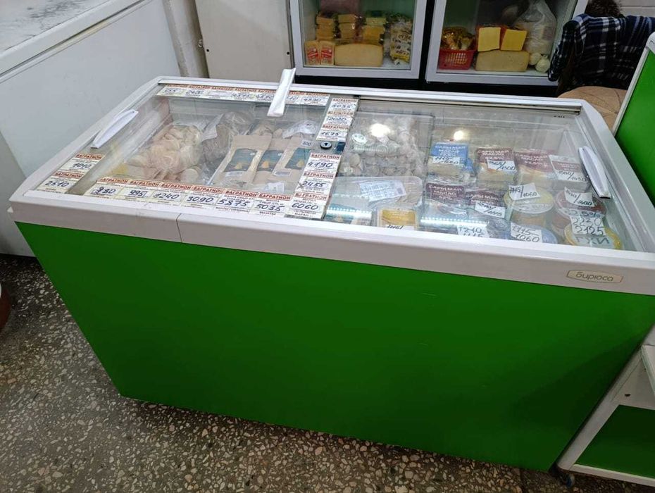 Продаются холодильные витрины