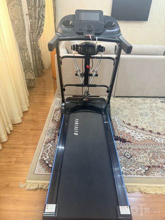 Беговая дорожка PowerGym 470, 3 л.с.  до 16 км/ч — отличное состояние