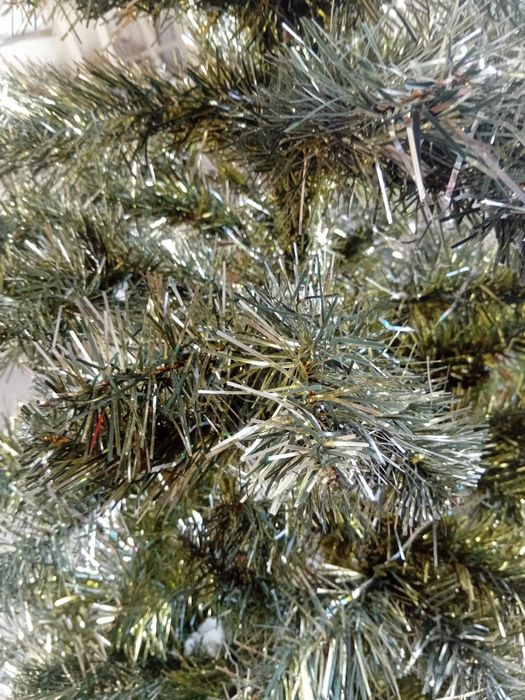 Продам искусственные ёлки