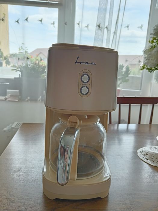 Vând cafetiera Fram