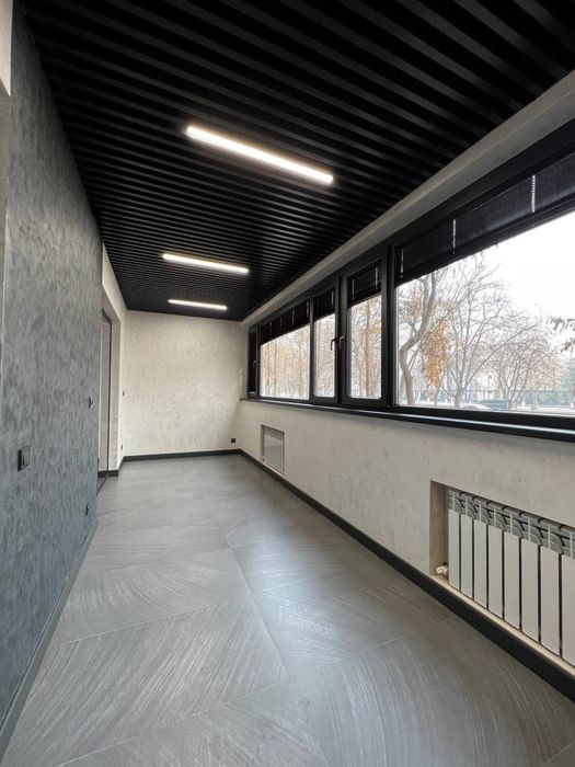 Продаётся Срочно нежилой помещение госпитальной ор-р Базар 120.м2