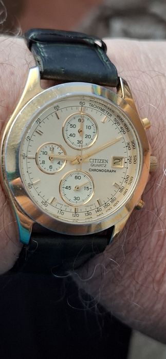 CITIZEN japan cu baterie și curea originală din piele.