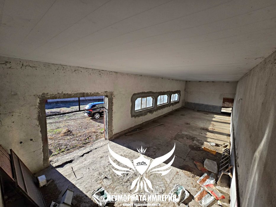 Продавам промишлен склад/цех/сграда 280РЗП парцел 1641кв село Болярци