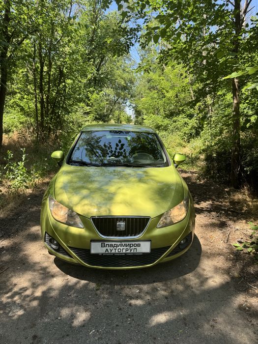 Seat ibiza 1.4 бензин