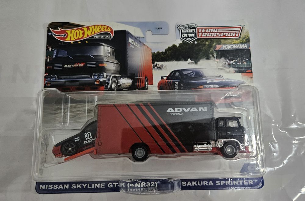 Hot wheels Team Transport Premium колички