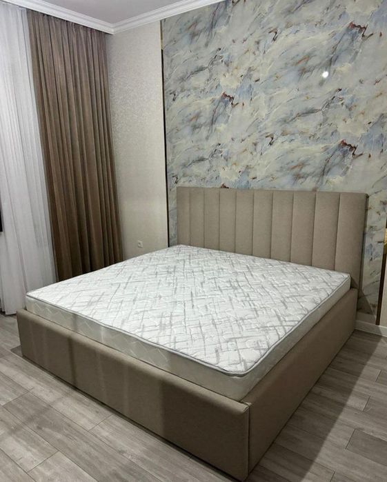 Spalniy kravat karvot