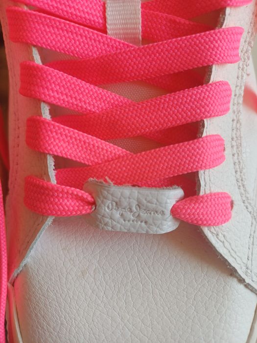 Pepe jeans чисто нови 38 номер