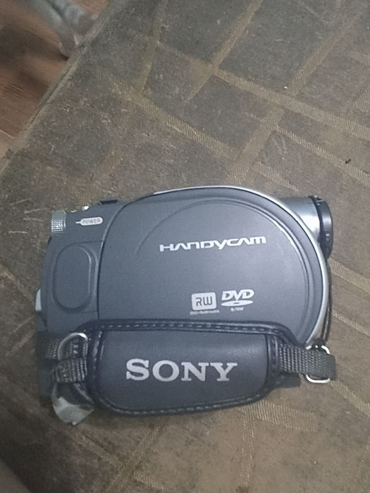 Видеокамера  Sony Handycam