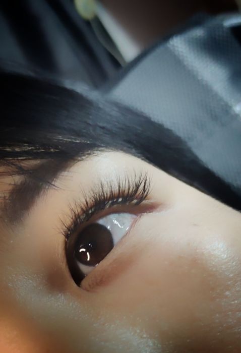 Наращивание и ламинирование ресниц.