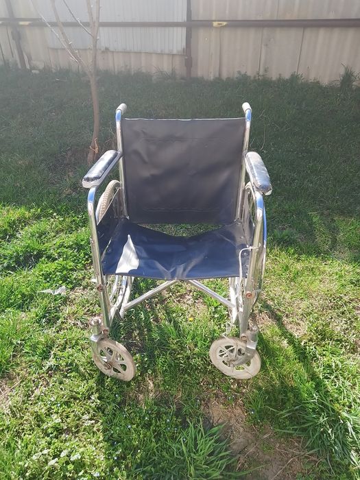 Коляска без камер