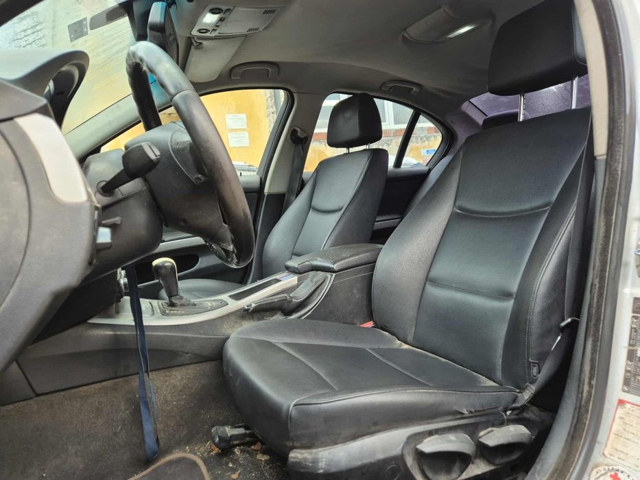 BMW E90 320D 163кс седан автоматик НА ЧАСТИ!