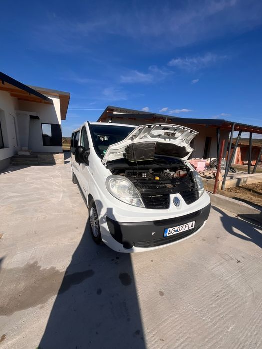 RENAULT Trafic 2012 — imagine 5