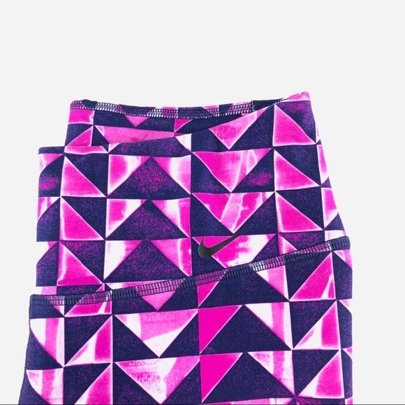 Дамски клин на Nike Dri-Fit