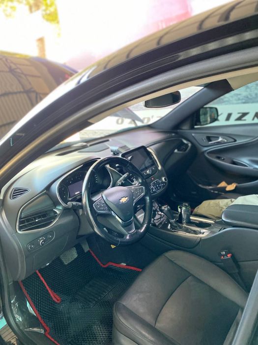 Malibu 2 qora 2.4 Sotiladi