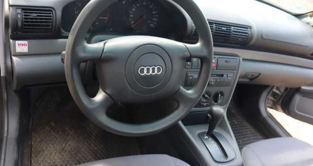 Audi A4 ULTIMUL preț