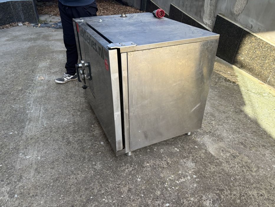 Конвектомат 6 тави