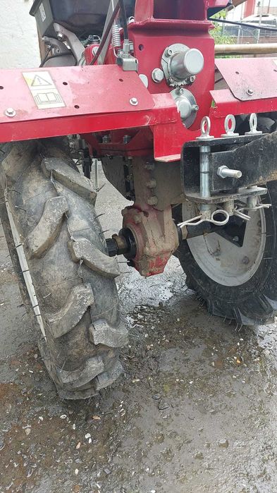 Motocultor DKD de 13CP