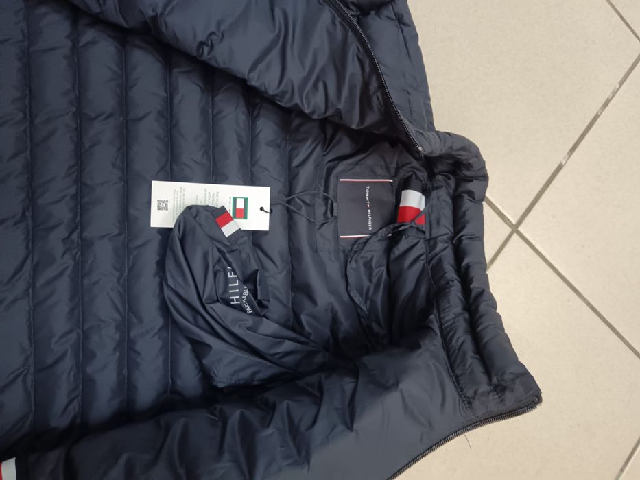 Vind geaca Tommy Hiflingher