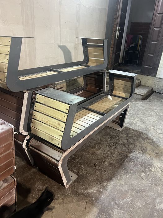 Лавоки, скамейки