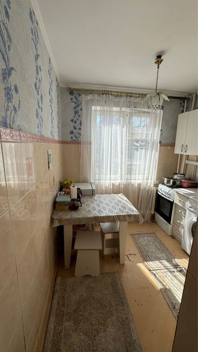 Сдам 2 комнатную квартиру