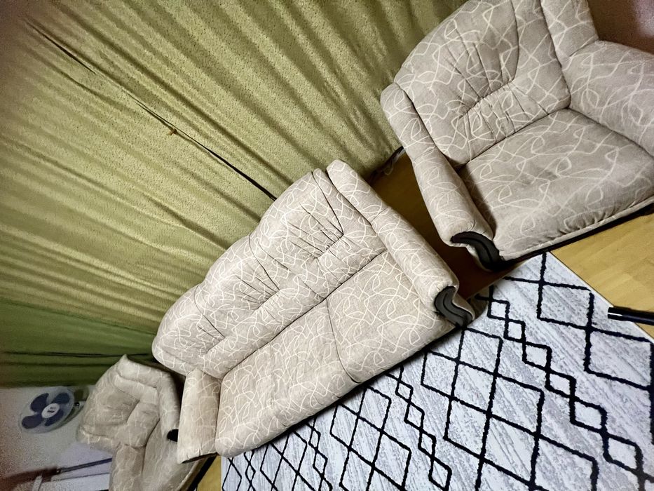 vand canapea extensibila 3 pers + 2 fotolii bej crem