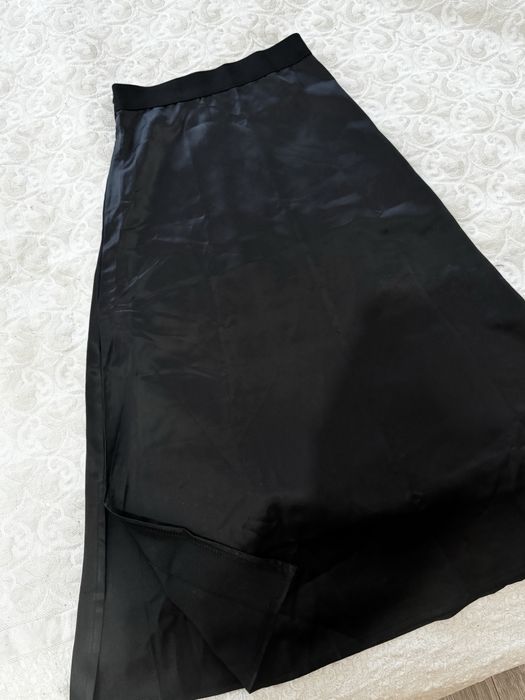 Юбка 1000 тг  не дорого в отличном состоянии