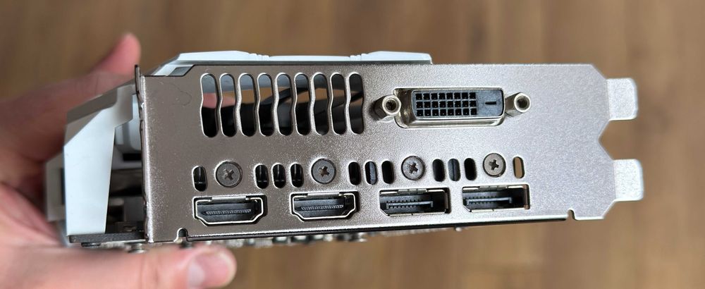 ТОП състояние Видео карта GPU ASUS Radeon RX 480 4GB DUAL OC GDDR5