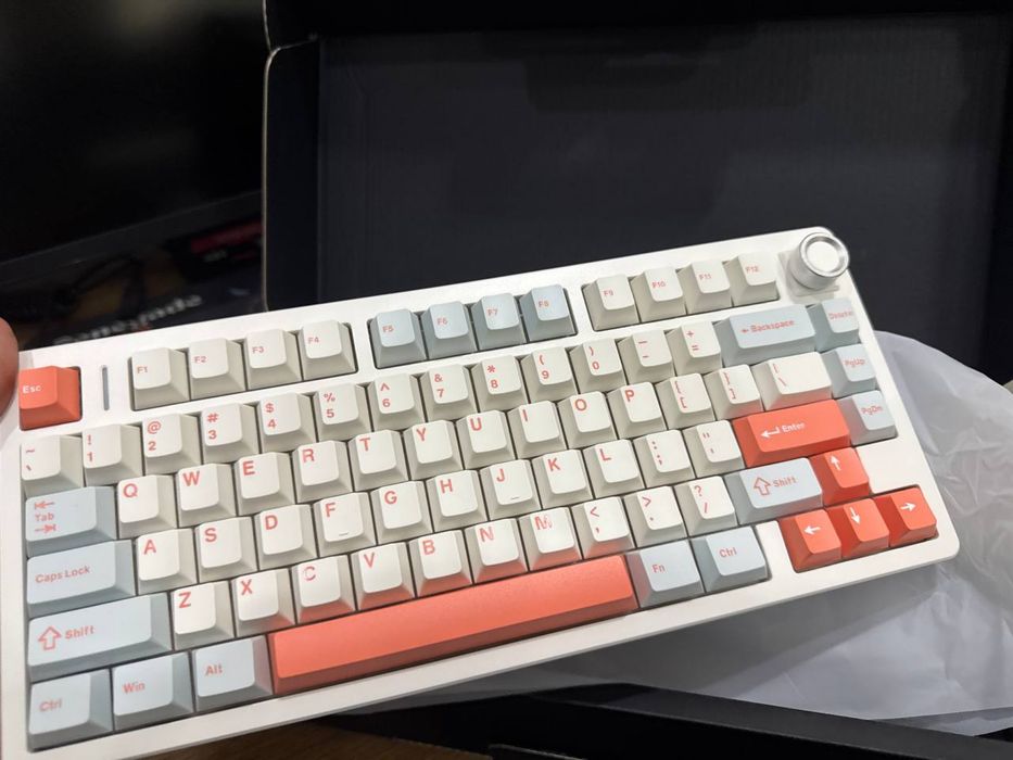 Механическая клавиатура VGN N75 v2