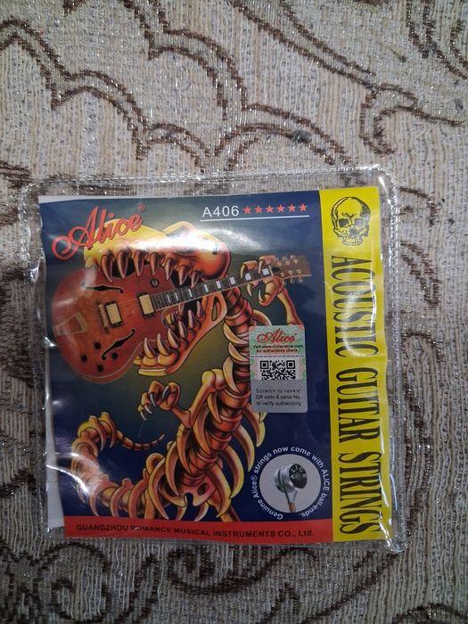 Продам каподастр струны ремень