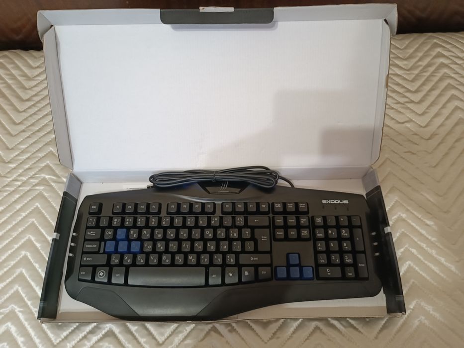 Геймърска клавиатура Hama